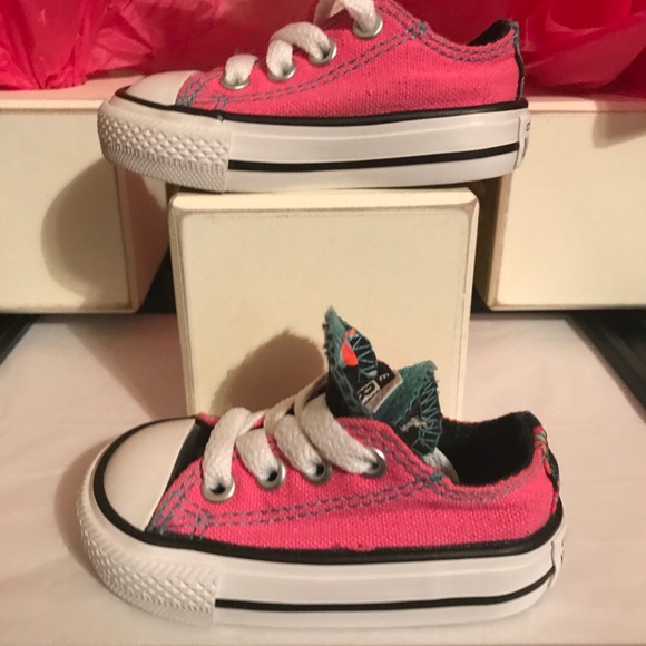 Converse Other - 💲⬇️CONVERSE INFANT CHUCK TAYLOR ALL STAR SNEAKER